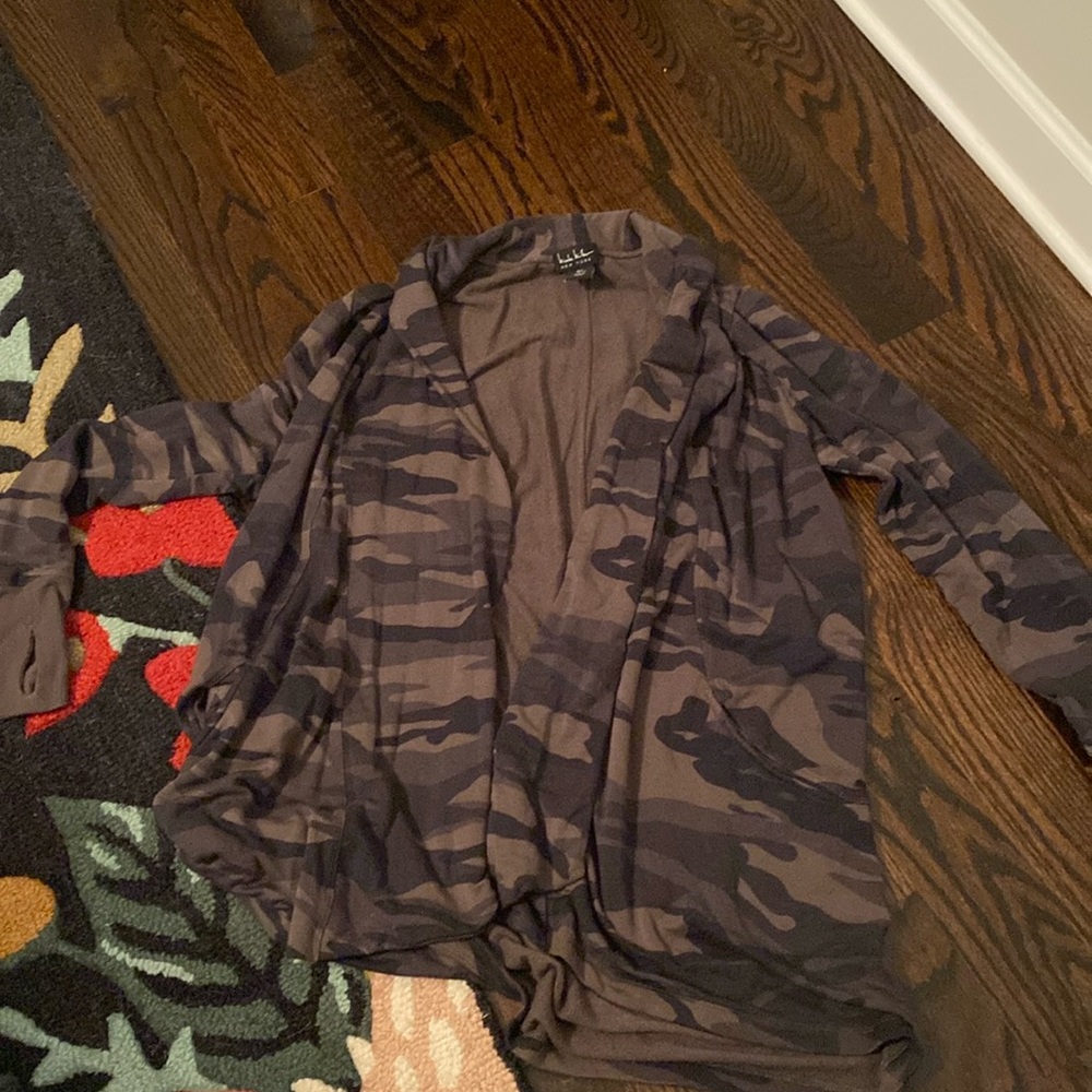 Camo Cardigan small